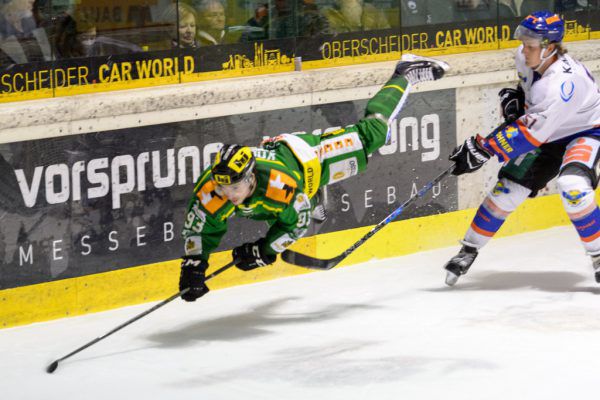 Lustenaus Philipp Koczera flog höher als die Kitzbüheler Adler. Dietmar Stiplovsek