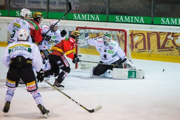 Während die VEU bereits fix für die Play-offs qualifiziert ist, kämpfen der EC Bregenzerwald und der EHC Lustenau (kleines Bild) noch um die Teilnahme an der ­Postseason. Sams, Stimplovsek