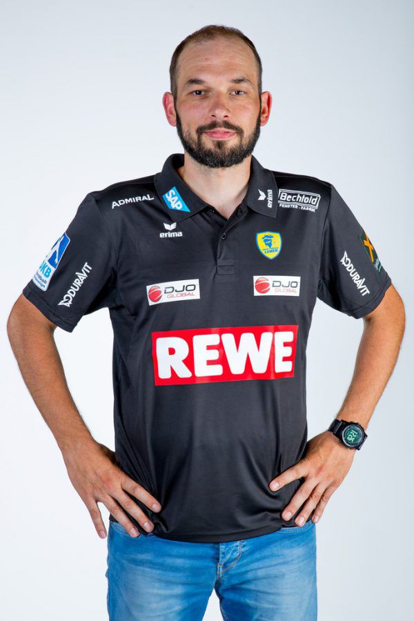 Ab Sommer übernimmt Klaus Gärtner in Hard. Verein