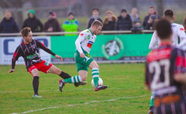 Bereits gestern machten Lauterach und Schwarzach den Auftakt zur 17. Runde der Vorarlbergliga – mit besserem Ende für den FCL. Hartinger