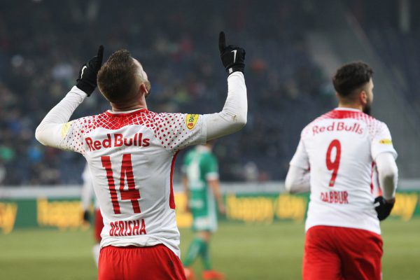 Berisha traf für seine tote Oma. GEPA