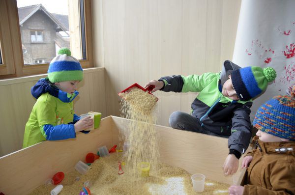 Ein Einblick in den Kreativraum, der den Kindern im „Zwergengarten“ Meiningen zur Verfügung steht. Gemeinde Meiningen