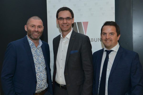 Hausherr Günther Köb mit Landeshauptmann Markus Wallner und Wirtschaftsbund-Direktor Jürgen Kessler (v.l.). Alexandra Serra (4)