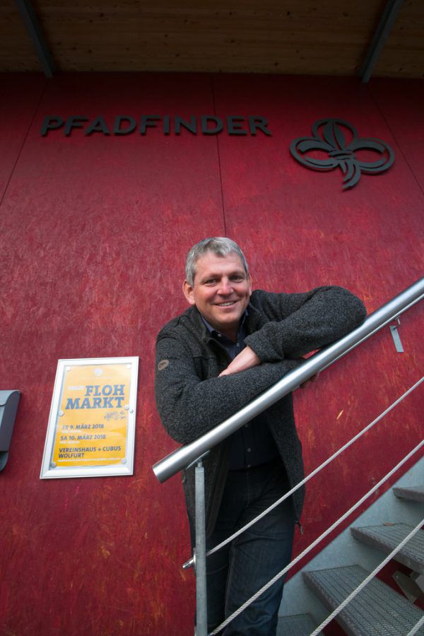 Stefan Moosbrugger beim Wolfurter Pfadfinderheim Klaus Hartinger