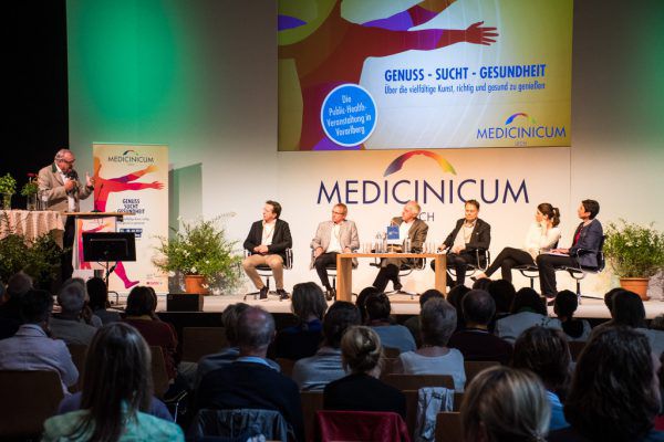 Auch Gelegenheit zum Diskutieren gab es beim Medicinicum. Lech Zürs Tourismus