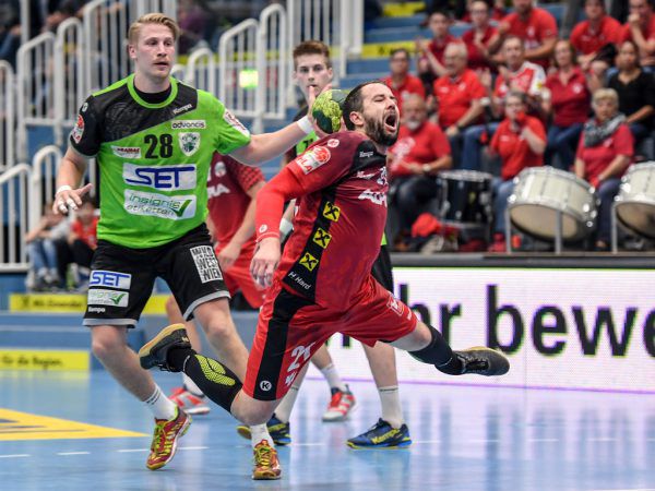 Im HLA-Halbfinale drehten die Harder um Michael Knauth einen 0:1-Rückstand in der Serie gegen West Wien. Gepa/Lerch