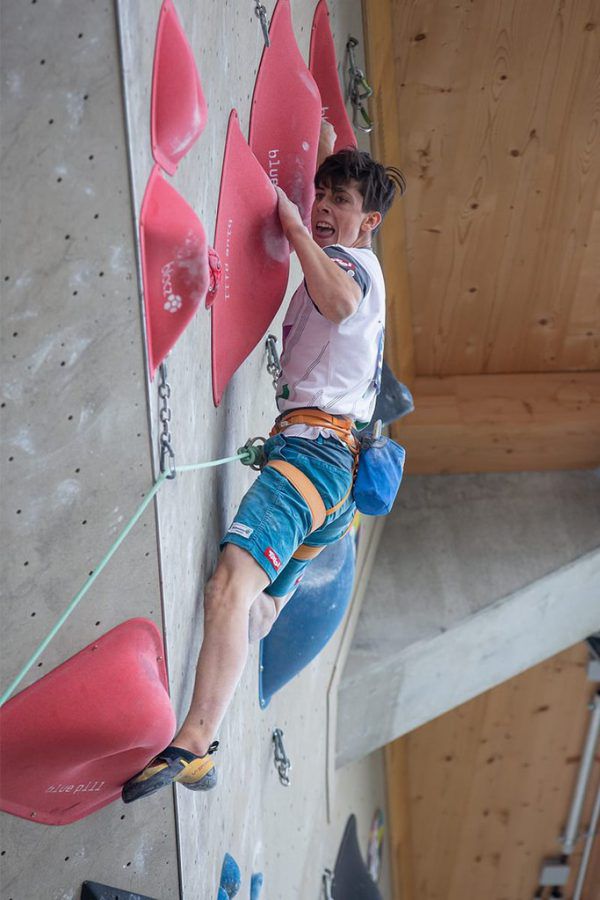 Johannes Hofherr in der Wand. Mark Amann