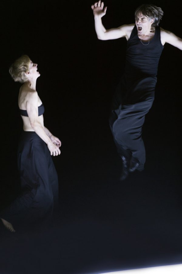 Schattenboxen ohne Ziel. Salzburger Festspiele/Monika Rittershaus