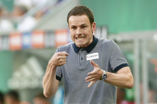 Werner Grabherr hatte nach dem Spiel gegen Hartberg die Schnauze voll und las seiner Mannschaft die Leviten. APA