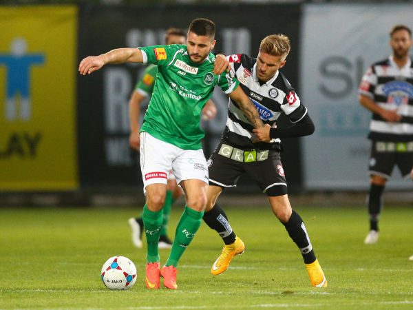 Janjatovic (l.) im Trikot des FC St. Gallen. Gepa