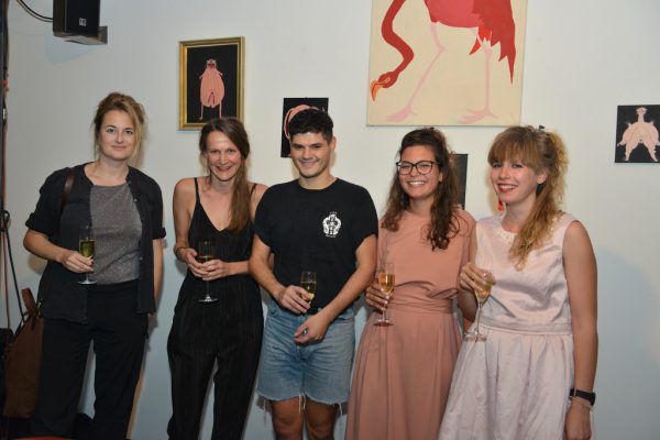 Autorin Teresa Präauer, Dramaturgin Anna Lauer, Schimmi-Darsteller Markus Bernhard Börger, Ausstatterin Sophia Profanter und Regisseurin Anna Marboe (v.l.). Ritter (5)