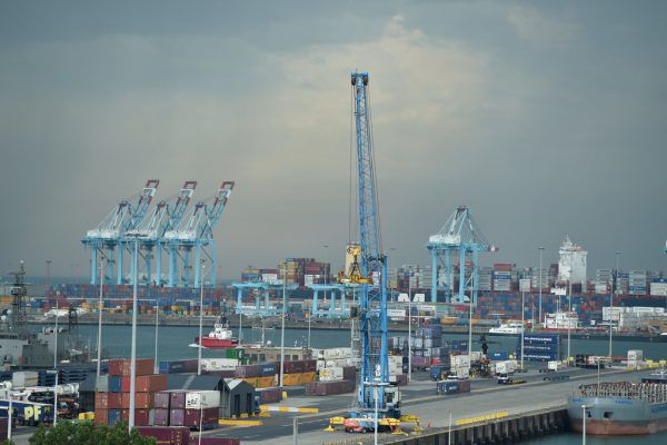 Der Hafen von Zeebrugge ist ein wichtiger Umschlagplatz für Güter aus aller Welt. AP(2), Reuters