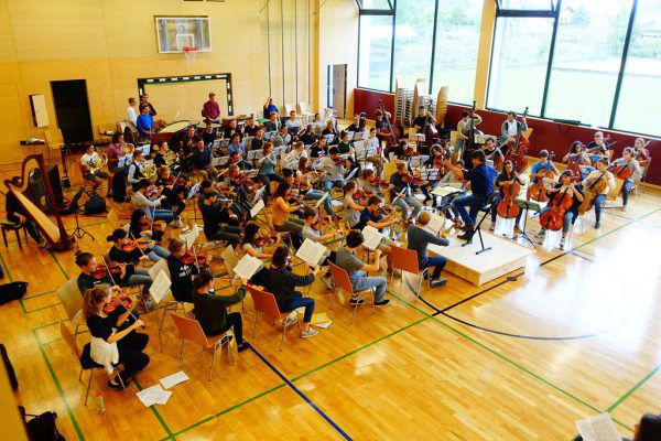 Die rund 70 jungen Musiker und Musikerinnen haben intensive Probetage erlebt. Quarta 4