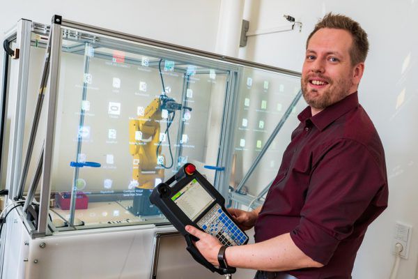 Patrick Jost erforscht nutzerzentrierte Technologien.Alexander Duelli, Stiplovsek (4)