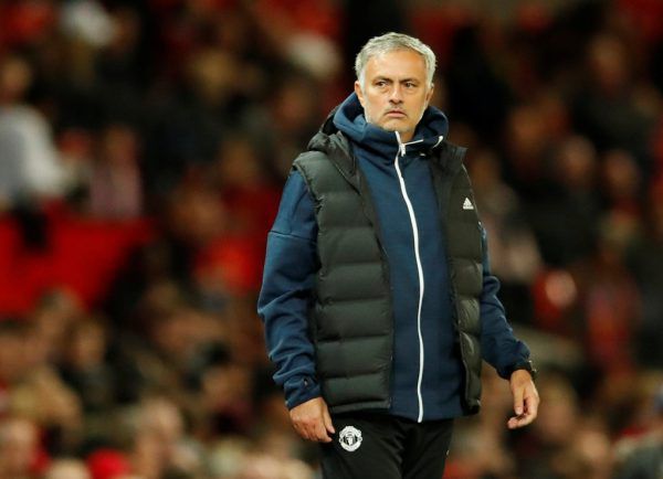 Star-Trainer Jose Mourinho ist schwer angezählt. Reuters