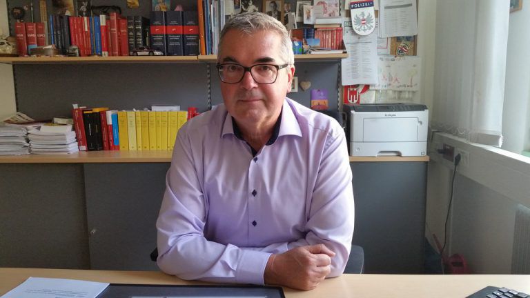 Manfred Bolter.Seff Dünser