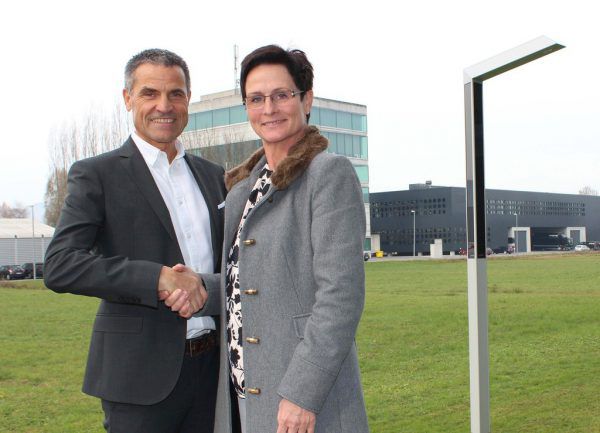 Andrea Bergerhoff übernimmt die Ledon-Leitung von Reinhard Weiss. Ledon GmbH