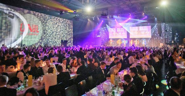 Fast 4000 Besucher kamen heuer zum Ball. Eva Sutter
