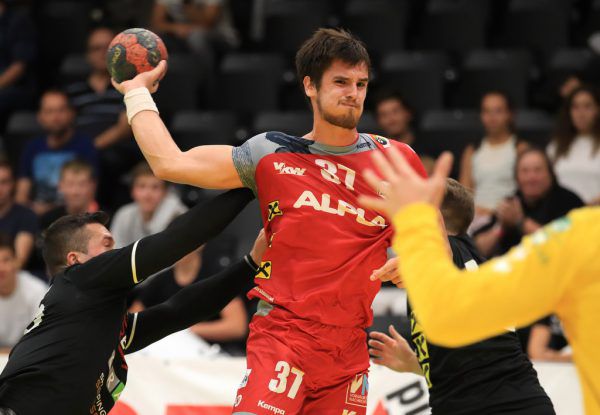 Ivan Horvat war vor seiner Verletzung die dominante Figur im Spiel der Harder. Gepa