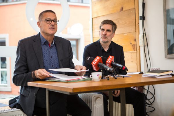 Christian Bernhard und Winfried Nußbaummüller (v.l.). Klaus Hartinger