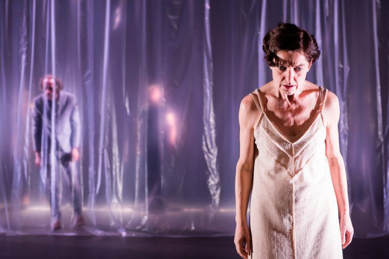 Walk in „Schatten“, von Brigitte Knapp, 2019.⇒Mosman