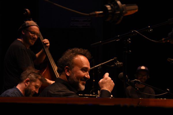 Beim Konzert „Die Schwalbe“ in der Remise. Caroline Begle