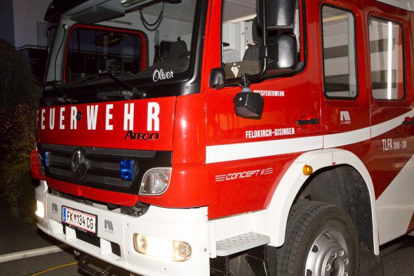 Feuerwehr wurde alarmiert. NEUE