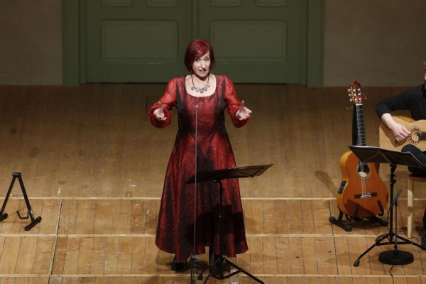 Kit Armstrong spielte mit dem Armida Quartett, Lucilla Galeazzi folgte mit neapolitanischen Volksliedern. Schubertiade (2)