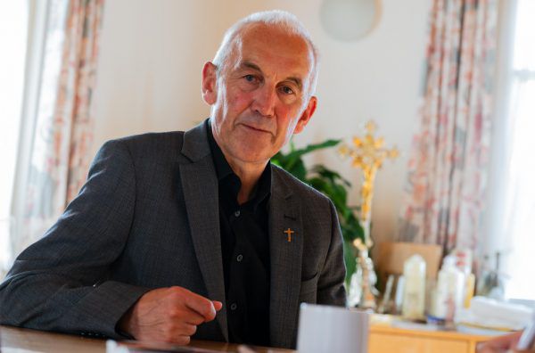 Pfarrer Paul Burtscher. STIPLOVSEK