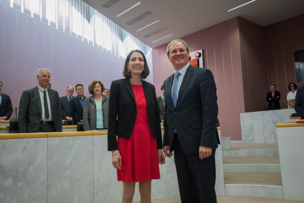 Veronika Marte und Landtagspräsident Harald Sonderegger. Philipp Steurer