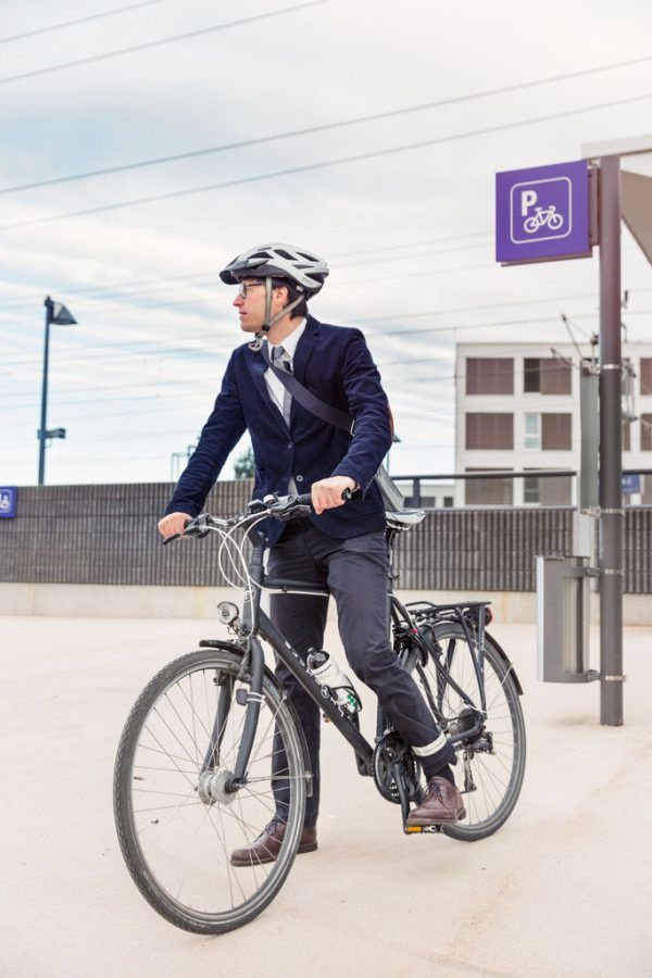 Das Radfahren und der öffentliche Verkehr spielen eine Schlüsselrolle. VLK