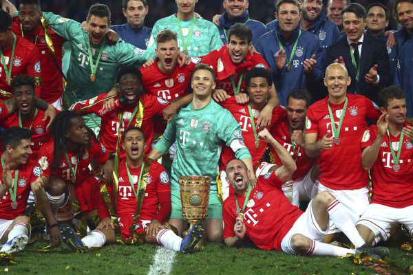 Die Bayern feiern. AP