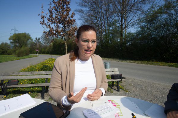 Grünen-Finanzsprecherin Nina Tomaselli fordert die Offenlegung von Parteigeldern.