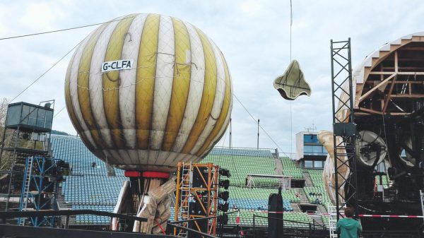 Der Ballon auf der Seebühne – mit Kennzeichen.Bregenzer festspiele/Vera Sonderegger