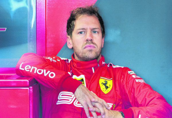 Der große Rückstand auf Mercedes war Vettel gestern ins Gesicht geschrieben. AP