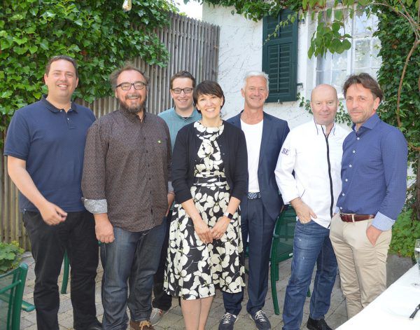 Manuel Bitschnau, Elmar Müller, Urs Treuthardt, Kerstin Biedermann-Smith, Andrew Nussbaumer, Michael Schwarzenbacher und Harald Furtner (v.l.). WKV/Motter