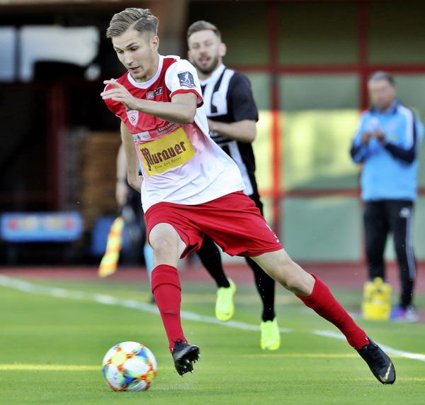 Matthias Puschl (l.) und Bernd Gschweidl verstärken die Offensivabteilung des SCR Altach für zumindest zwei Jahre.  GEPA (2)