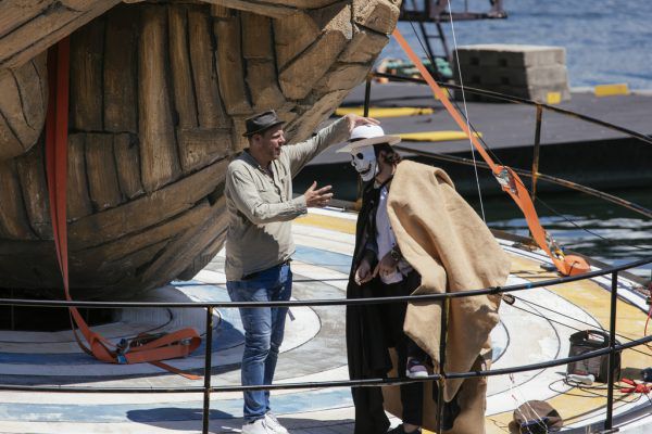 Probenbeginn auf dem See: Rechts ist wohl Goderdzi Janelidze als Mörder Sparafucile zu sehen.  Bregenzer Festspiele/Lisa Mathis