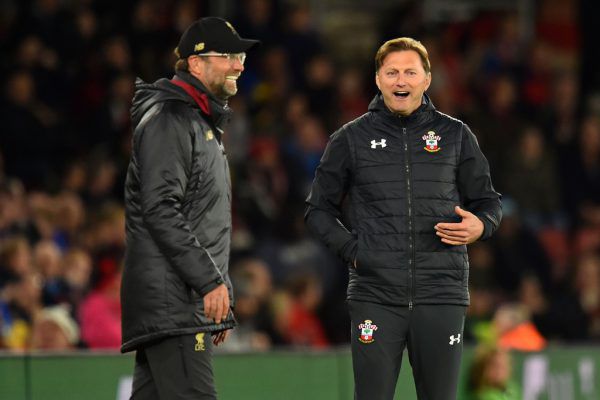 Ralph Hasenhüttl wird in England gemocht, nicht nur von Trainerkollege Jürgen Klopp (r.). AOA (2), Gepa