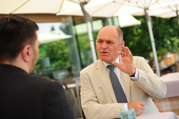 Nationalratspräsident Wolfgang Sobotka stand im Interview Rede und Antwort. Parlamentsdirektion/Serra