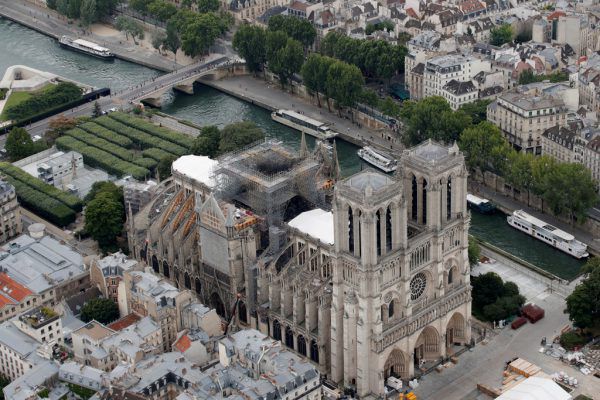 Von Wiederaufbau könne bei Notre-Dame noch keine Rede sein. Reuters