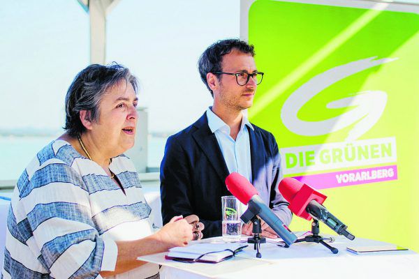 Die Internationale Bodensee-Hochschule soll die Basis für das Projekt sein, sagen die Rektorin Eva Blimlinger und Grünen-Bildungssprecher Daniel Zadra. Grüne