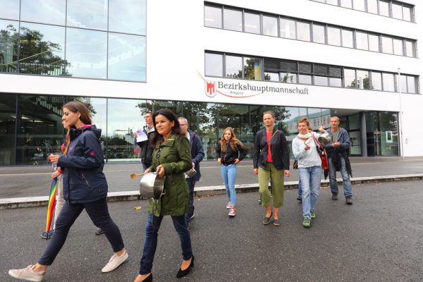 Trommeln für Assadullah Ahmadzai: Eine Unterstützergruppe machte einmal mehr auf den Fall aufmerksam.  Hartinger