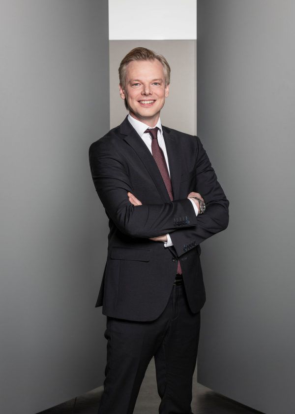 Der umstrittene Finanzvorstand Peter Sidlo geht auf Urlaub. APA