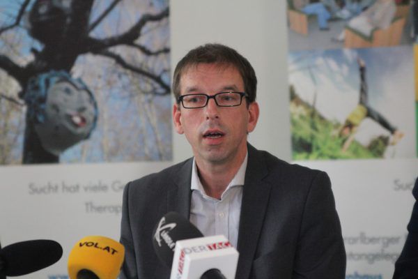 Maria Ebene trennt sich von Michael Willis. Matthias Rauch
