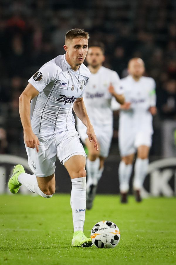 Ranftl im LASK-Trikot. Gepa