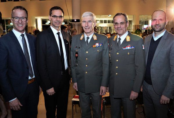 Christian Gantner, Markus Wallner, Generalstabschef Robert Brieger, Militärkommandant Ernst Konzett und Marco Tittler (v.l.). privat (4)