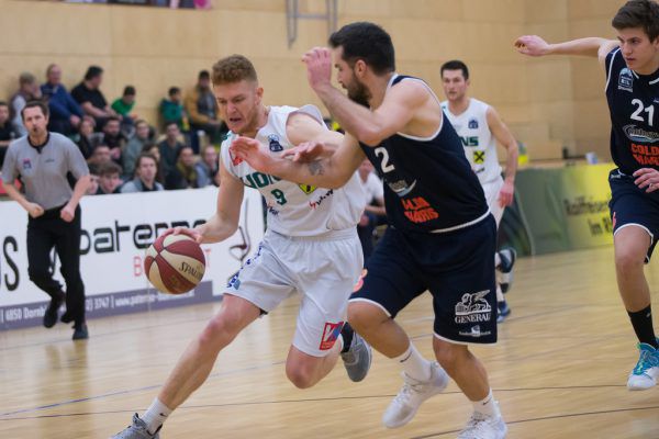 Javi Medori (l.) war mit 26 Punkten der Topscorer der Lions, Adrian Sanchez Rodriguez erzielte 22 Punkte. Philipp Steurer