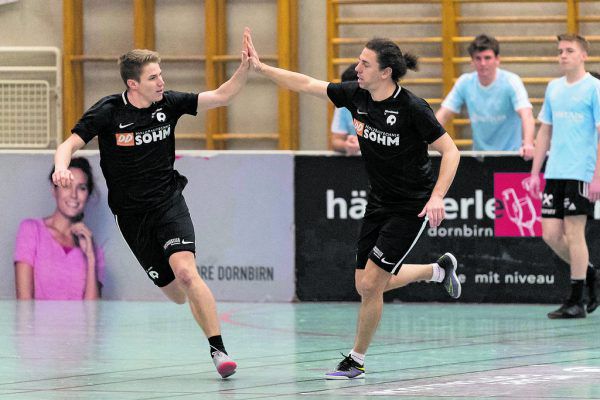Julian Maldoner (l.) und Jan Gmeiner konnten bereits den Aufstieg in den Finaltag bejubeln. Kleines Bild: Kilian Sohm. stiplovsek (2)