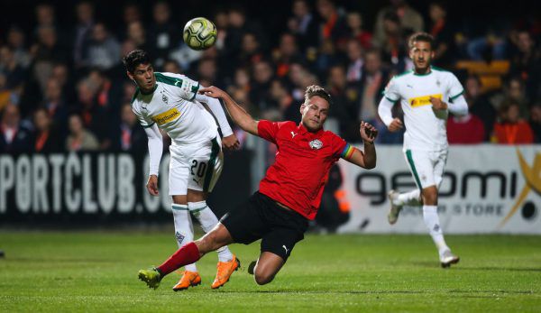 Julio Villalba (l.) bei einem Testspieleinsatz im Oktober 2018 gegen den Wiener Sportklub. GEPa